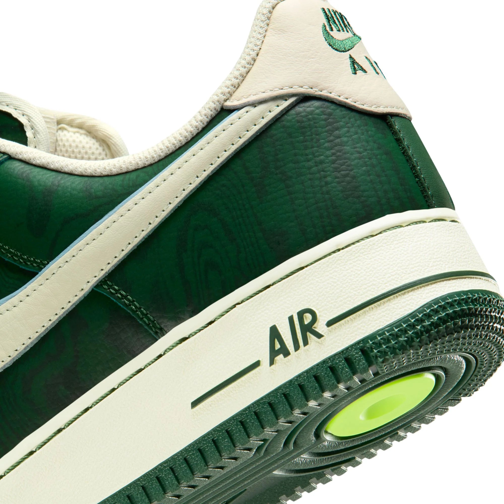Nike Air Force 1 Low - Vintage Green & Cream