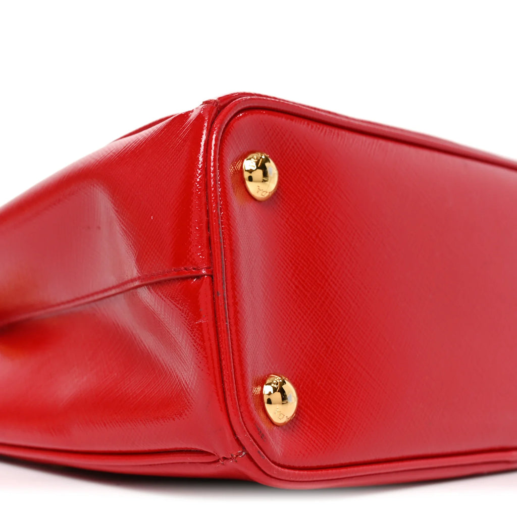 Prada Galleria Saffiano Leather Handbag - Red