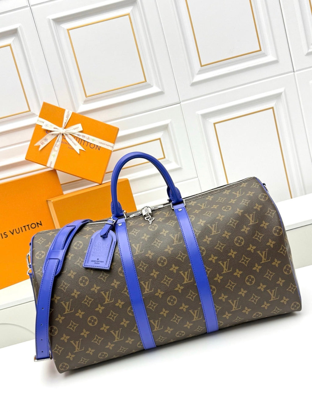 Louis Vuitton Monogram Keepall Bandoulière